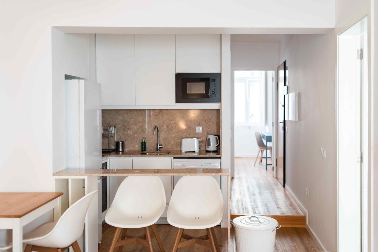 Amaro - Elegant 2 Bedroom In Alcantara Apartment